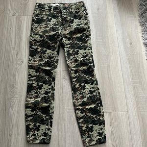 NWOT ANTHRO PILCRO Corduroy pants